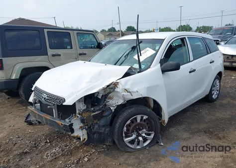 2008 Toyota Corolla Matrix z USA, uszkodzony, nr VIN 2T1KR32E58C703555